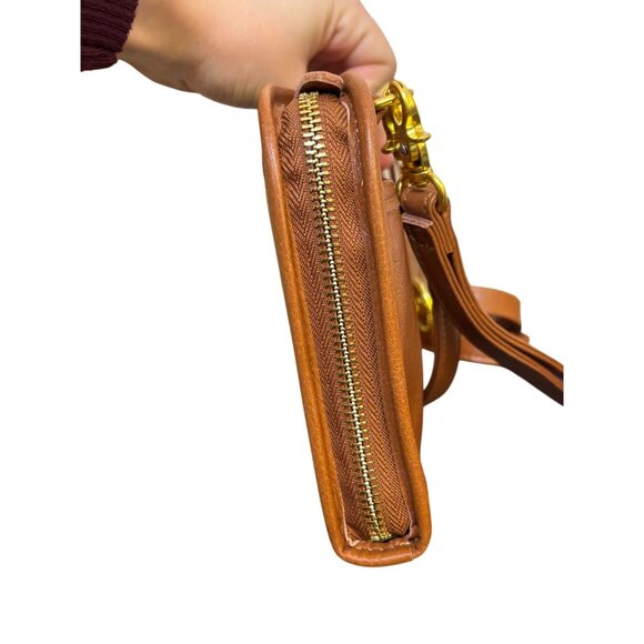 Minooy Uzania Brown Leather Crossbody Bag - Picture 4 of 13